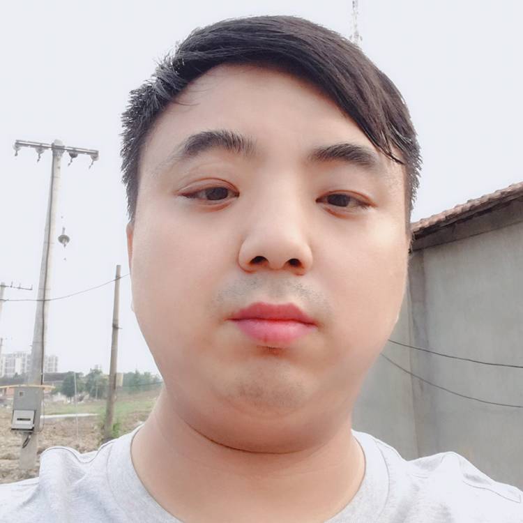 大气邂逅镜子的照片