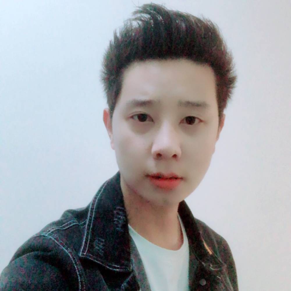 Apr.的照片