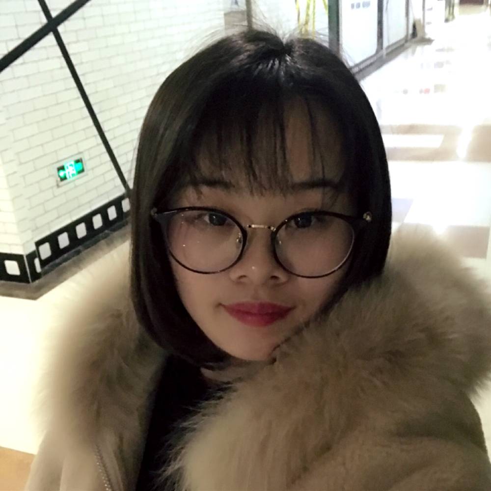 何莎莎的照片