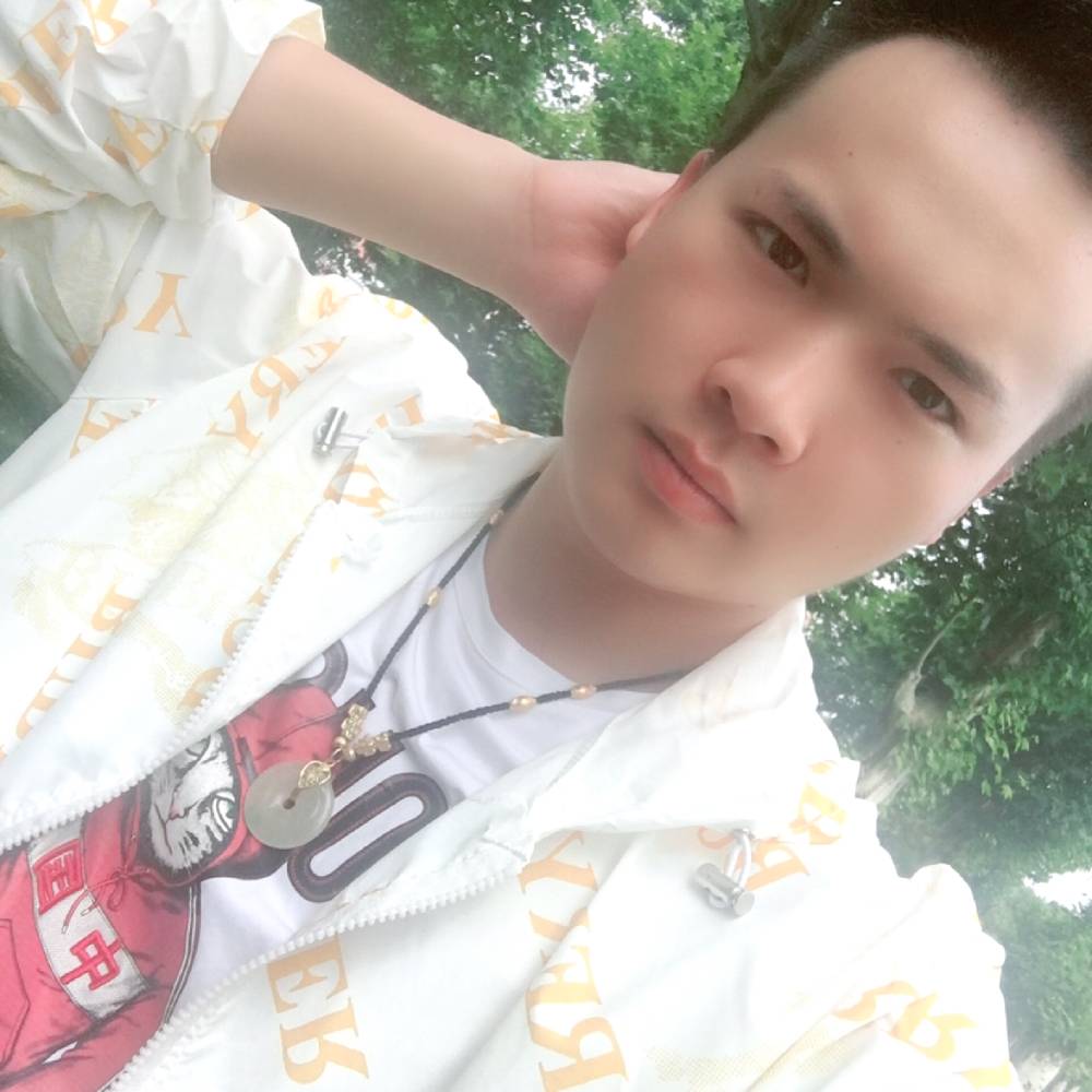 城府，施的照片