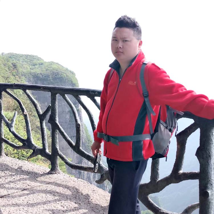 CK凡的照片