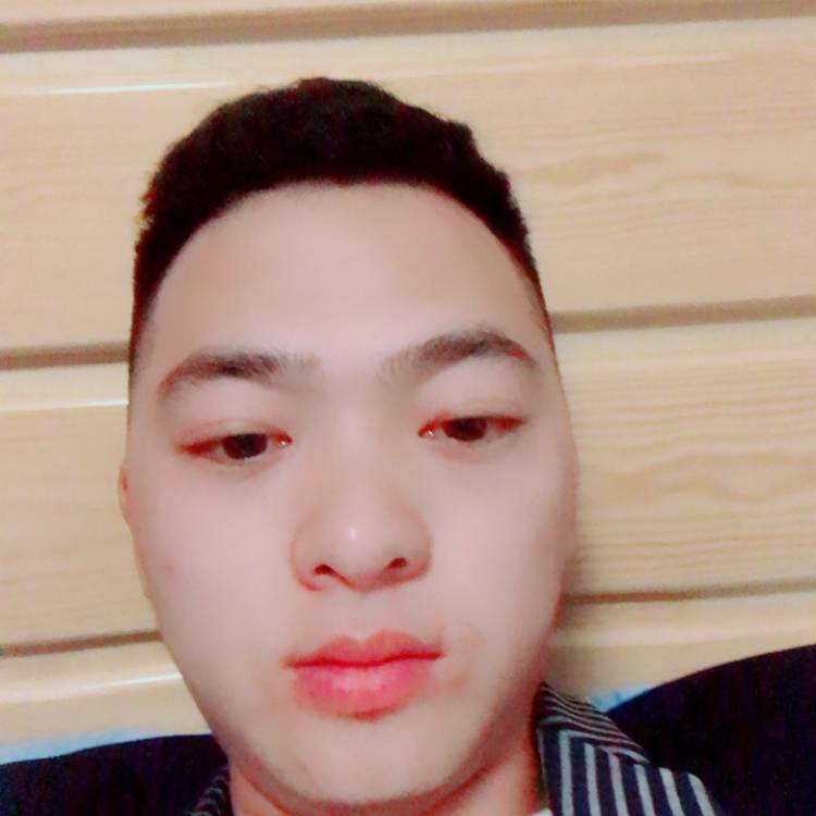 冷月漫步受伤的照片