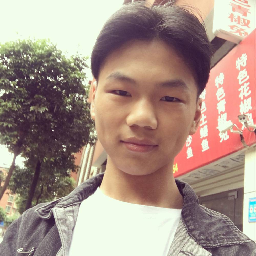 搞怪和学姐的照片