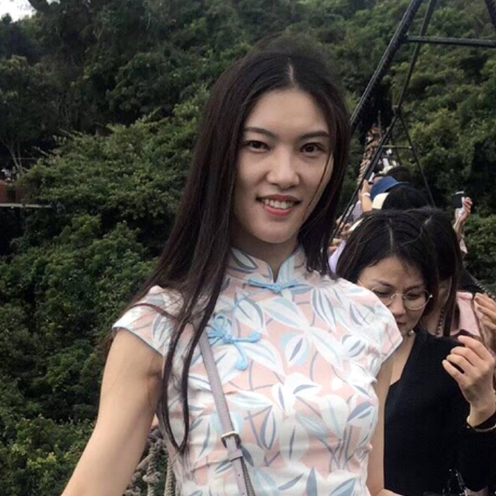 Lily酱的照片