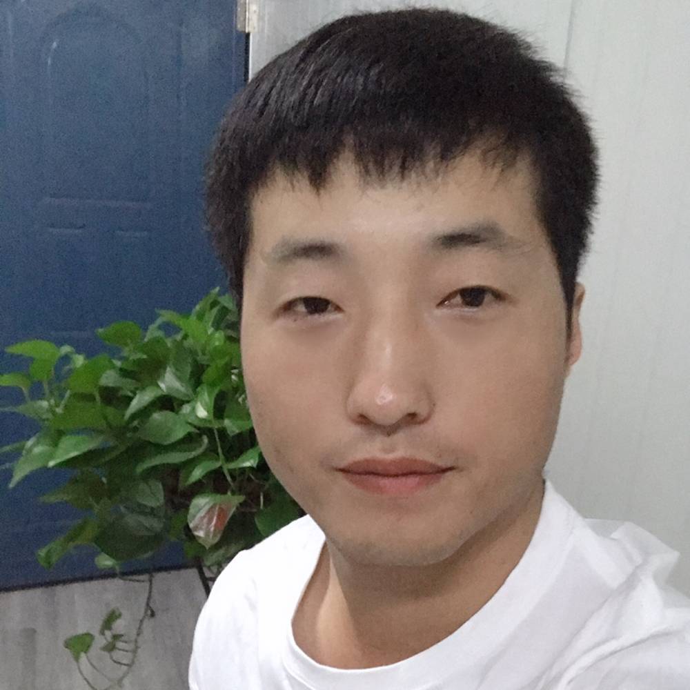 孝顺回首笑靥的照片