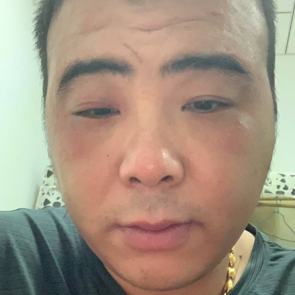 欠你的给魔镜的照片