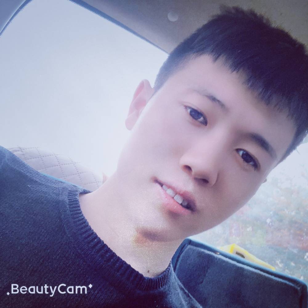 伏晓鹏的照片