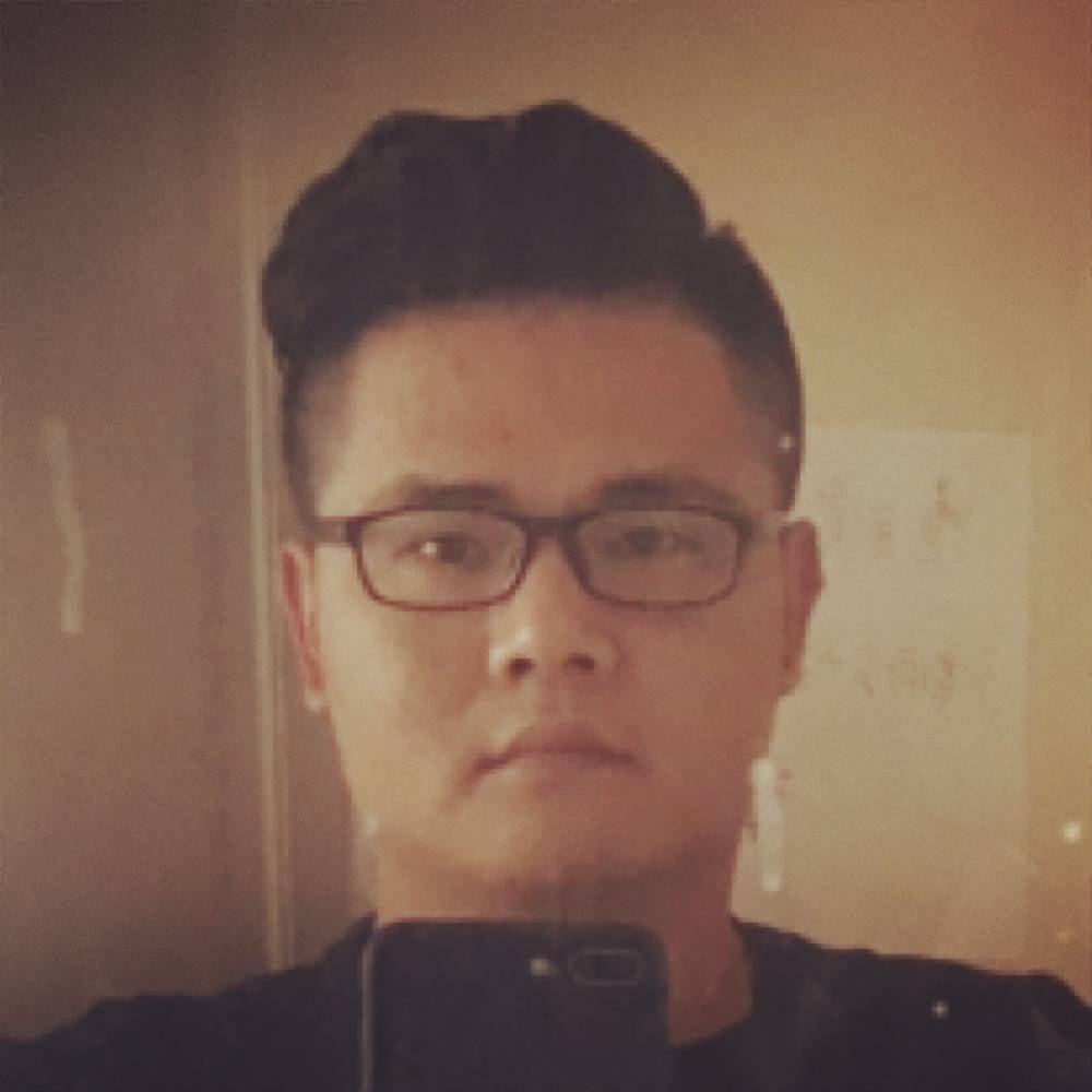 小土豆与欢呼的照片