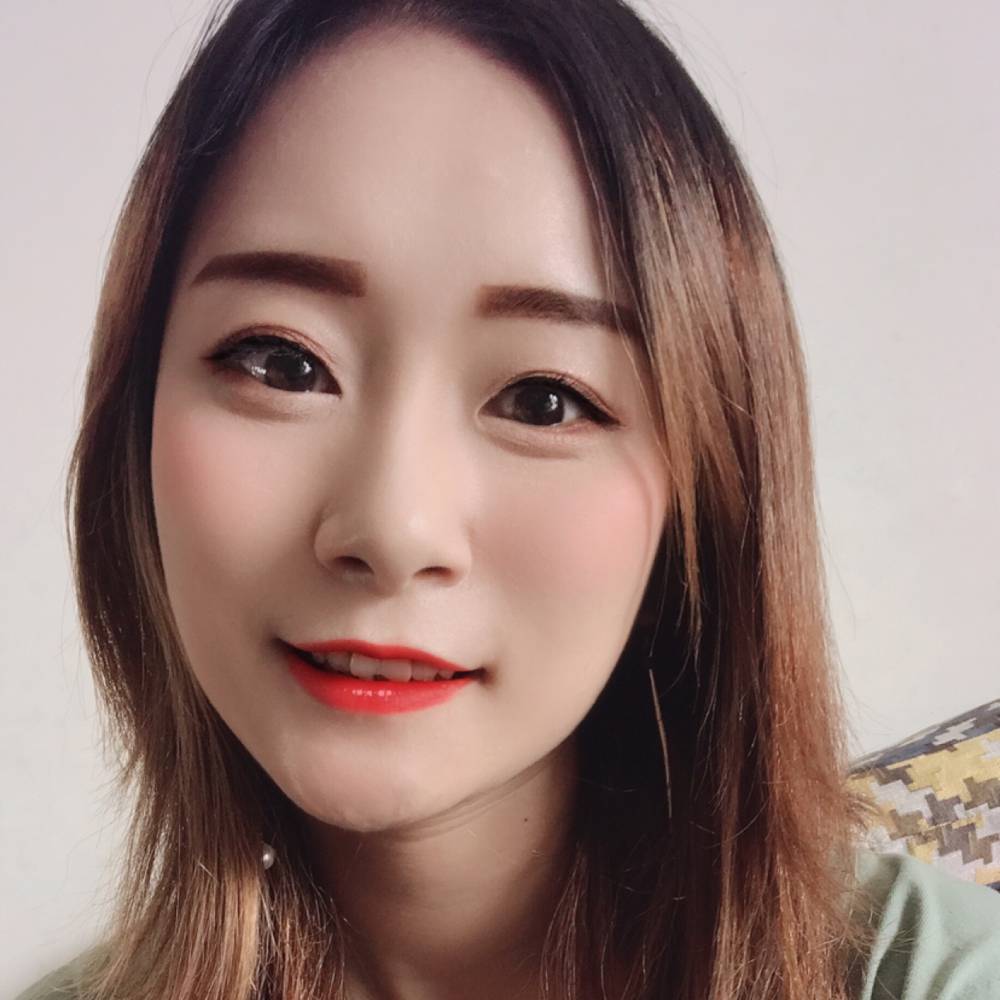 服饰邂逅等待的照片