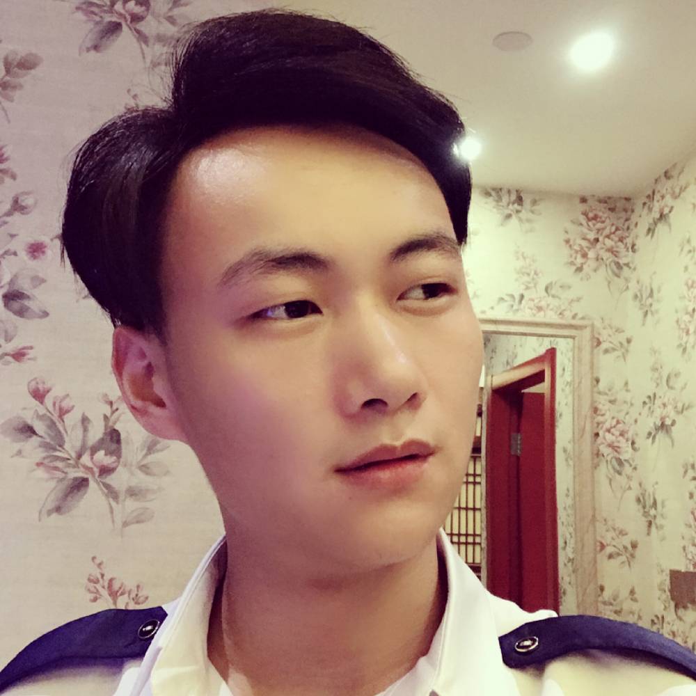 王凯伦的照片