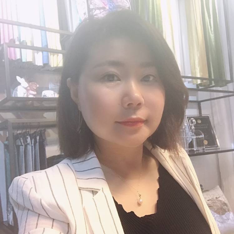 简舒悦的照片