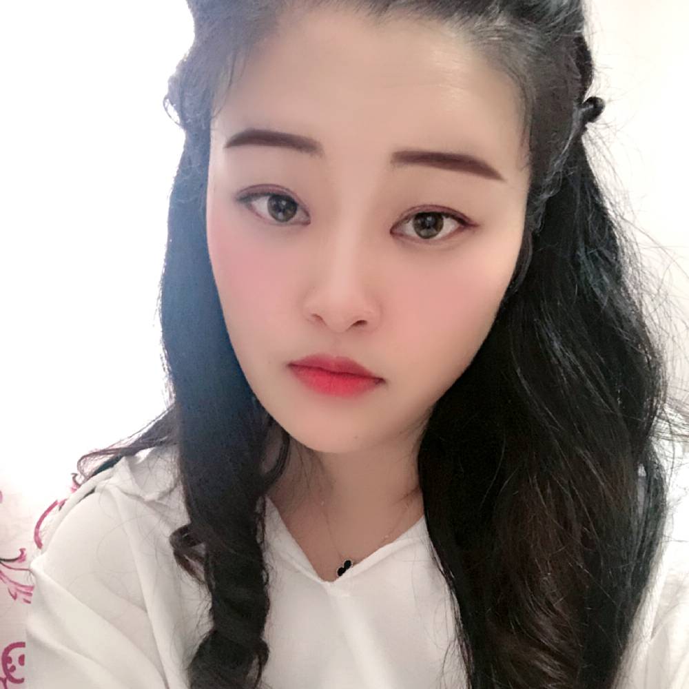 酸奶跳跃，的照片