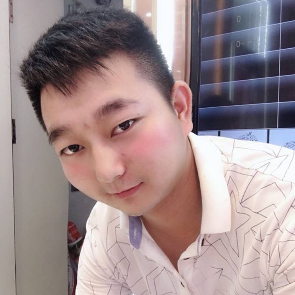 林光新的照片