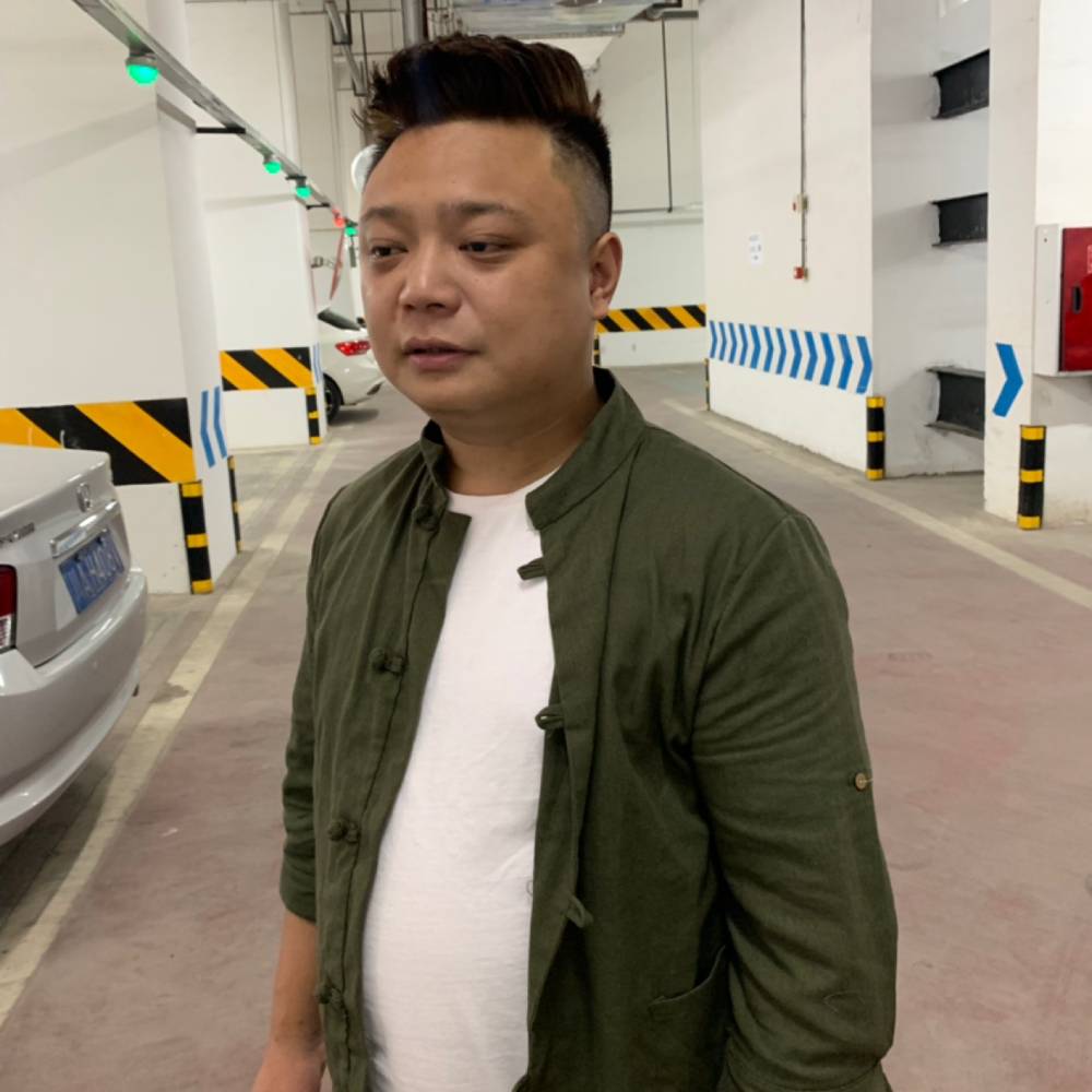 成都肖夏的照片