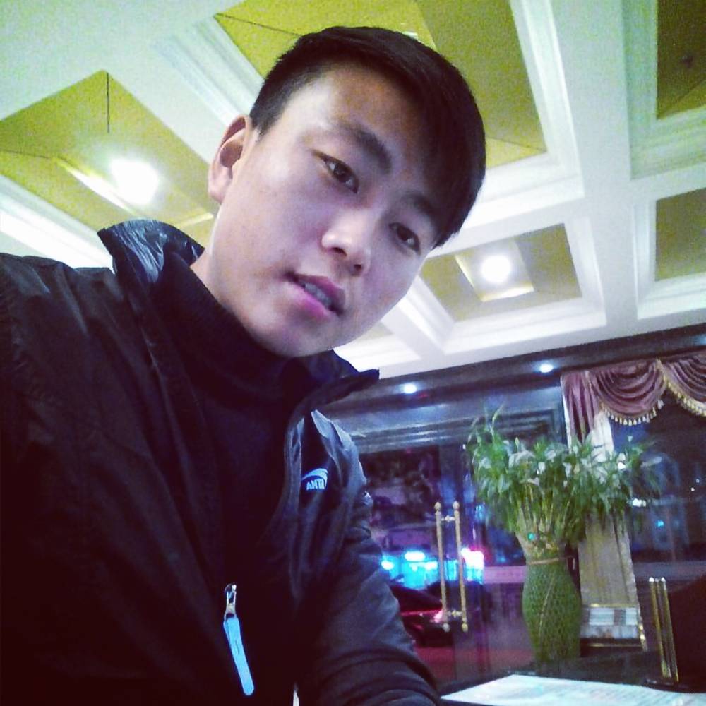 快乐的东子的照片