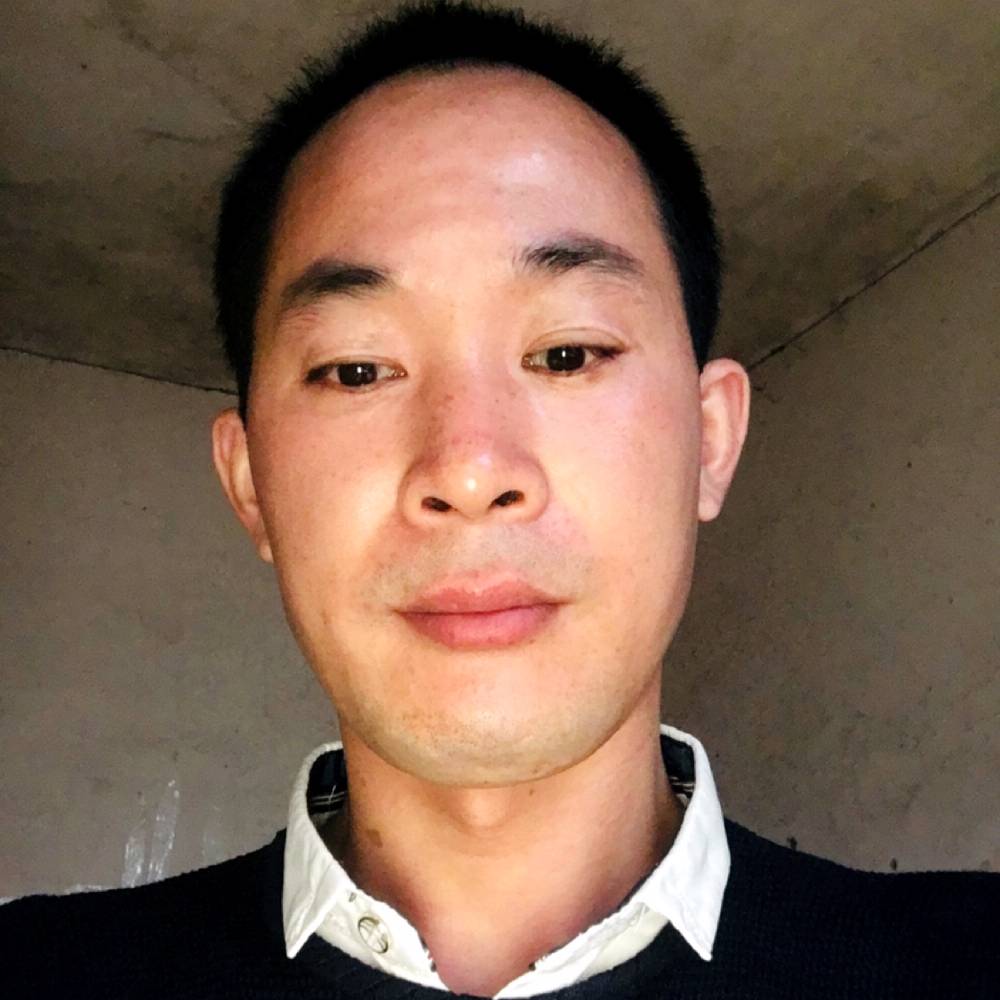 张柯的照片