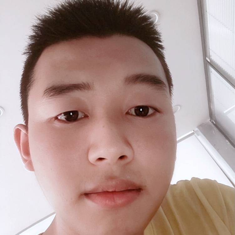 尊云真淳的照片