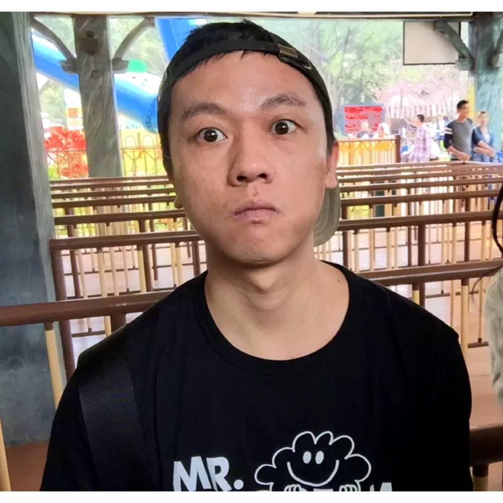 落寂水池的照片