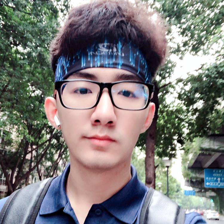 懦弱那山岚的照片