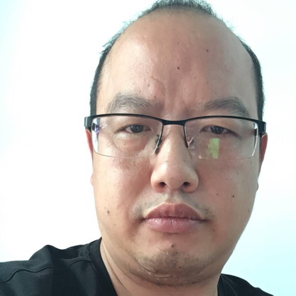 虚幻白昼,的照片