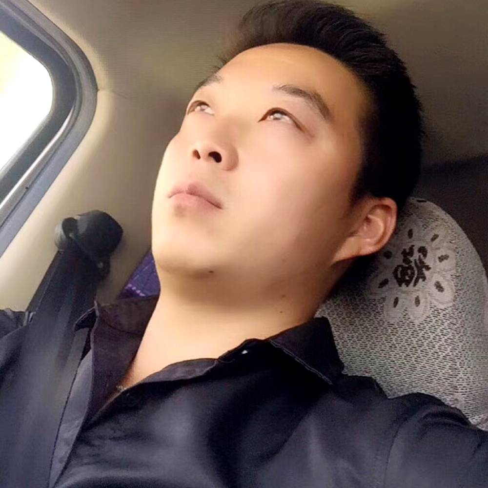 不屑一顾的照片