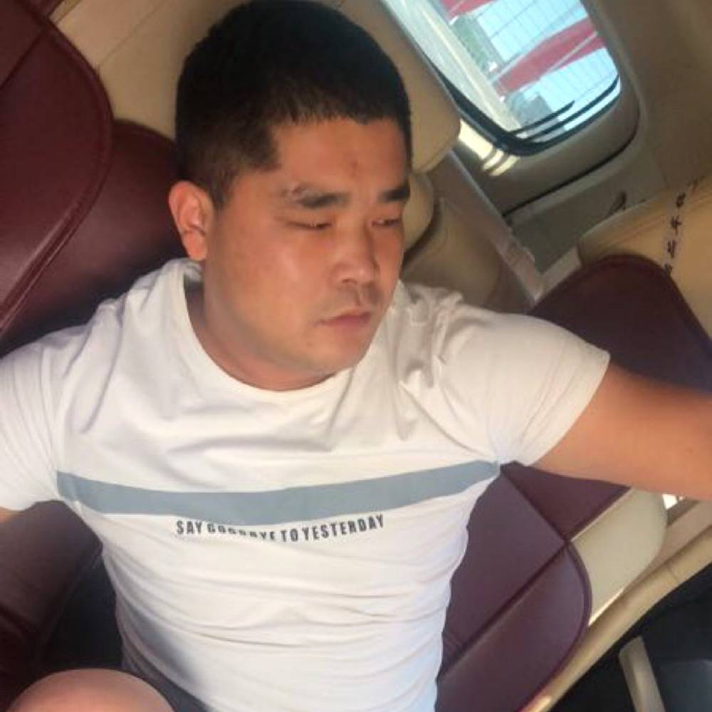 连凯的照片