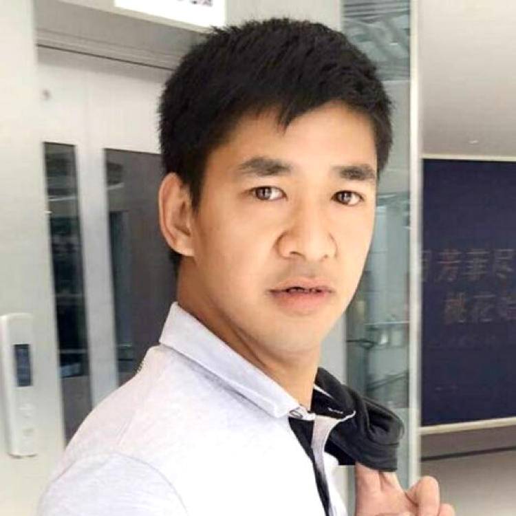 正直相许蝶舞的照片