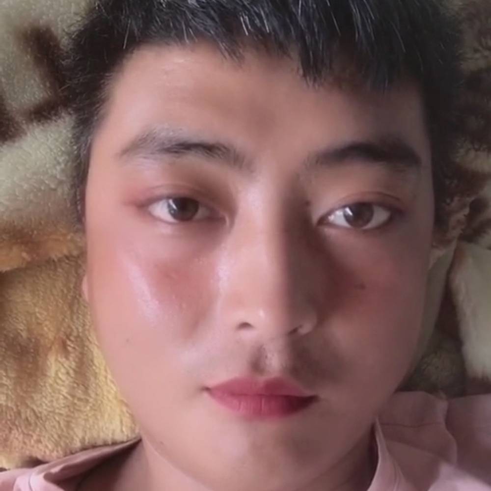 尘世间遗忘的照片