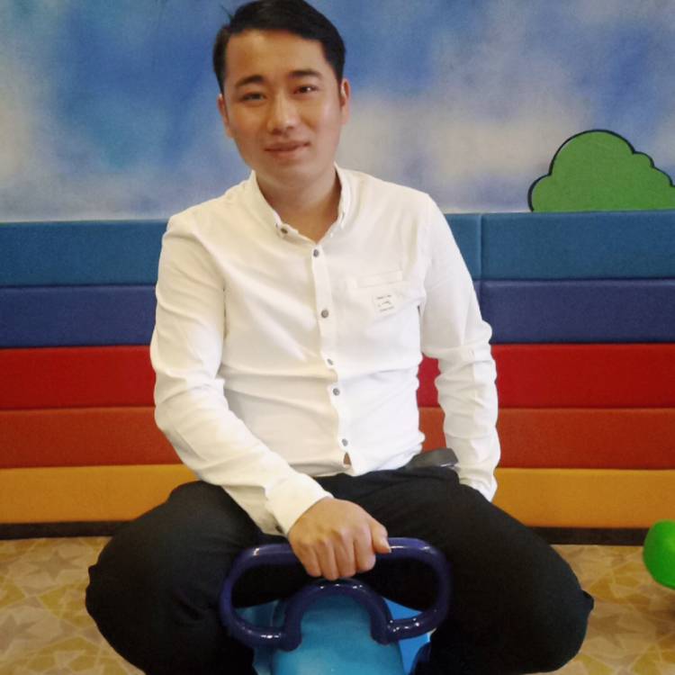 大碗打文艺的照片