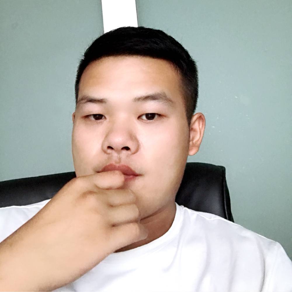 翱翔的肉夹馍的照片
