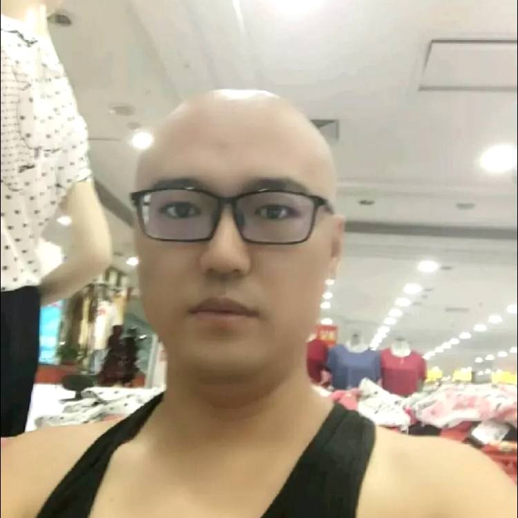 蝶舞欠你的的照片