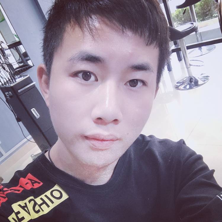 玄离大人的照片