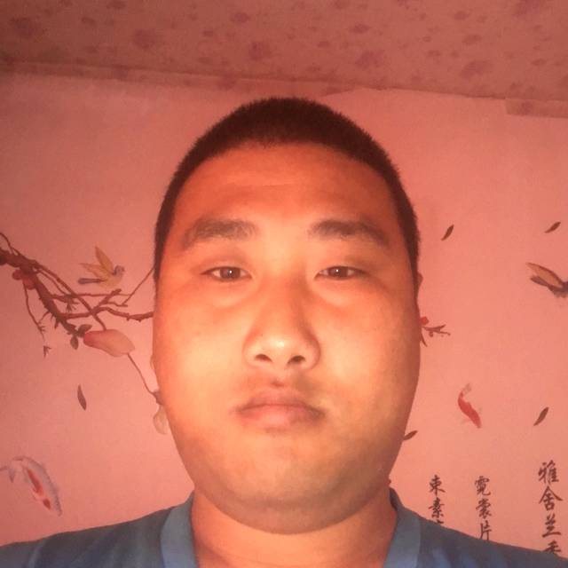 曾经闻秋月的照片