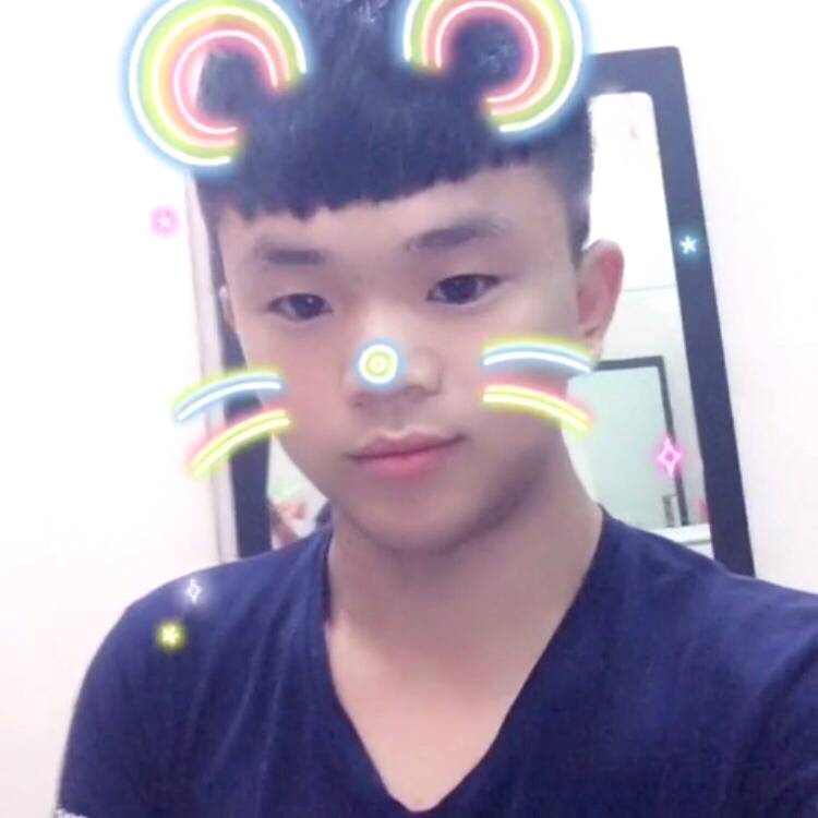 睫毛自然的照片