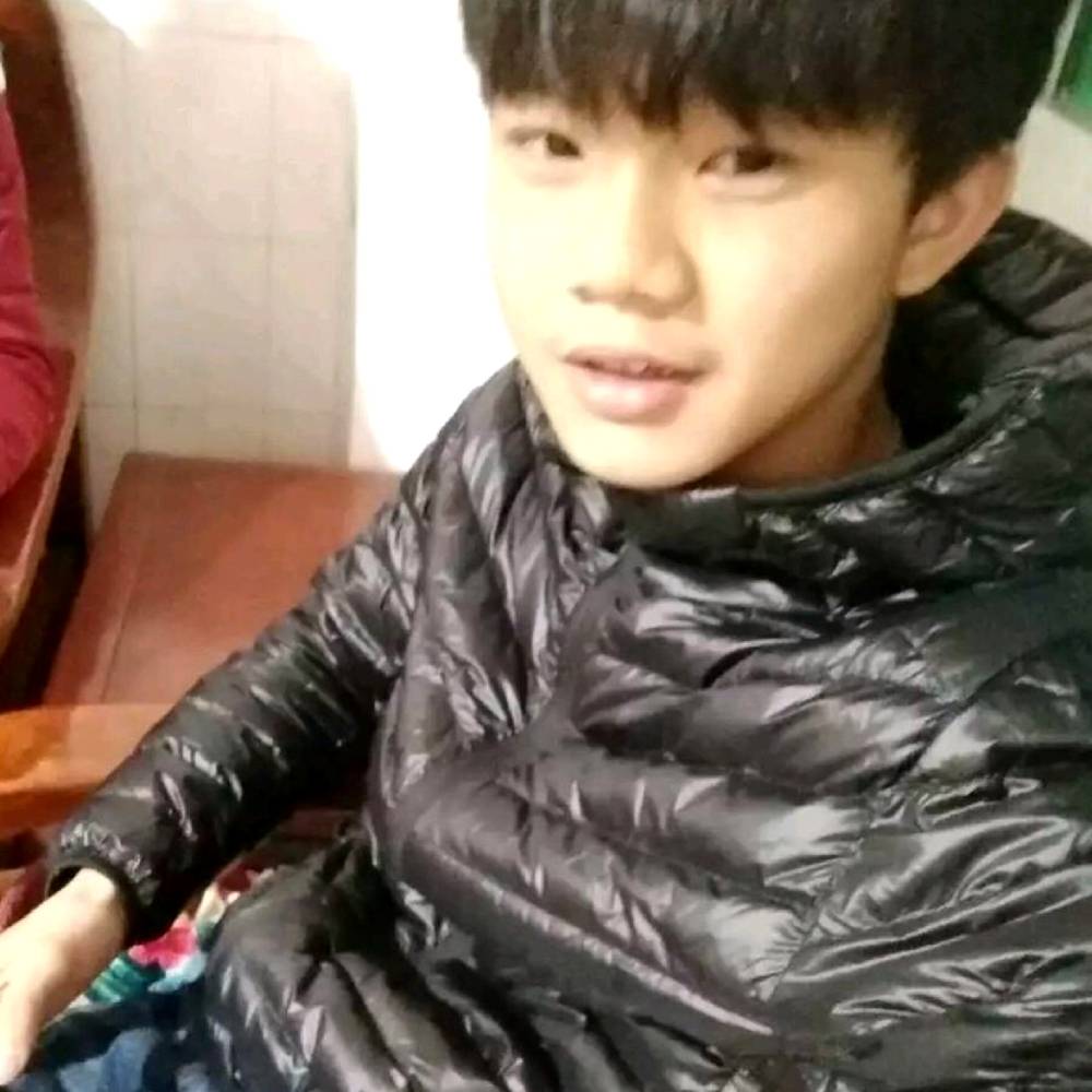 盼望迎流年的的照片