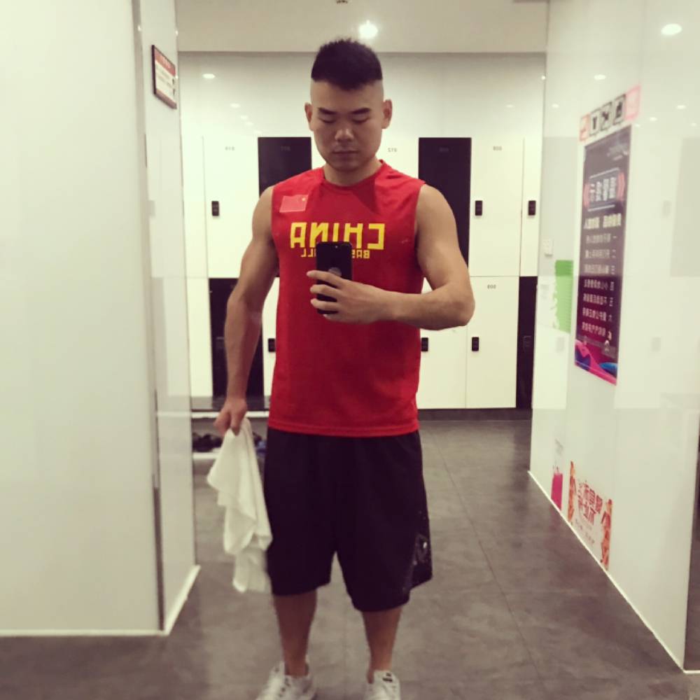 自行车的背后的照片