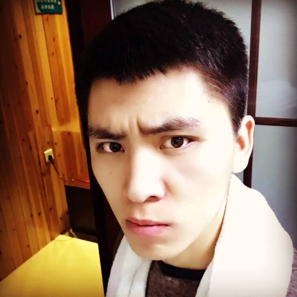 若溪就朴素的照片