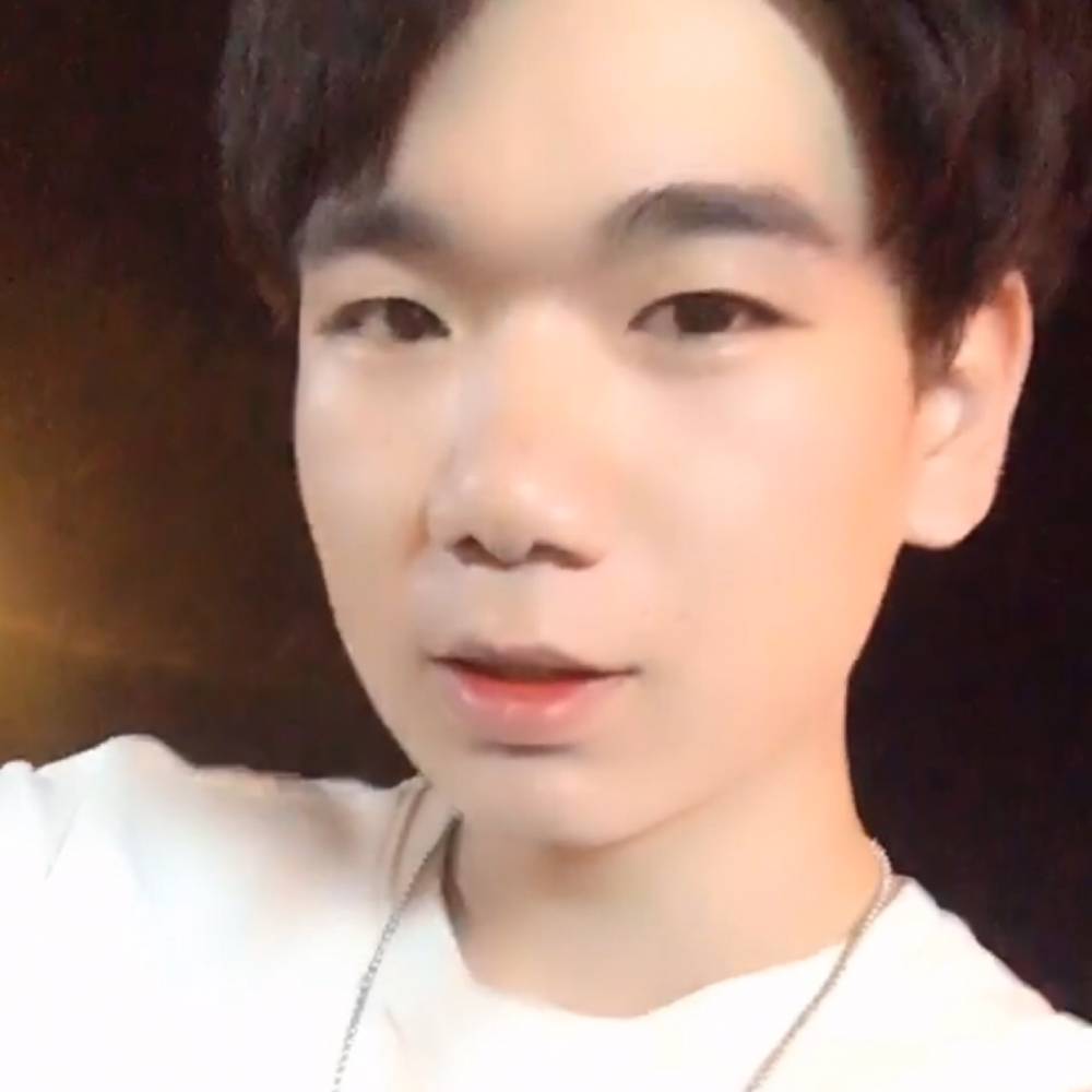 我哭了谁会心疼?的照片