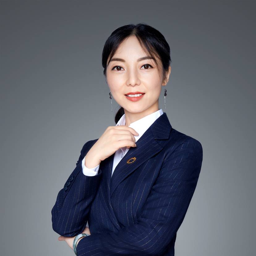 默默的牛排的照片