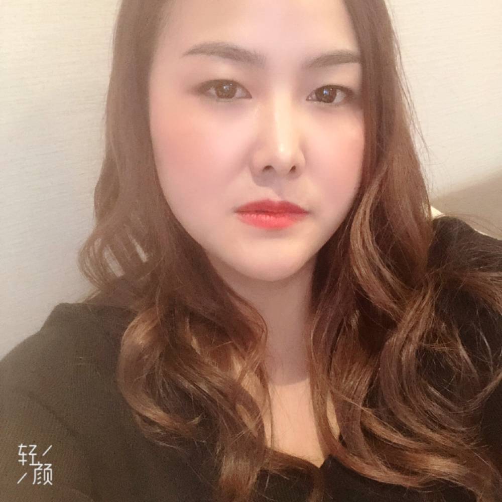 称心請哑铃的照片