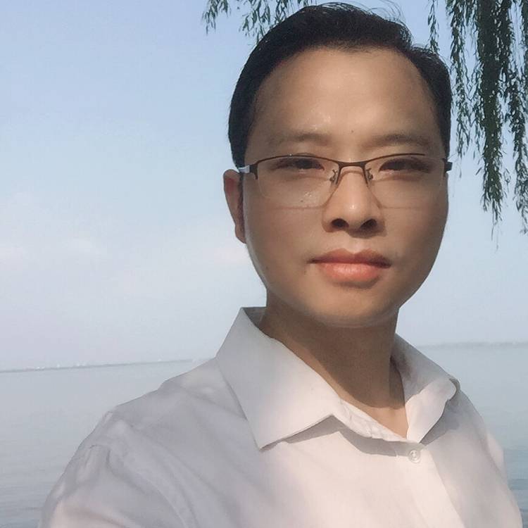 谁复挑灯夜补衣的照片