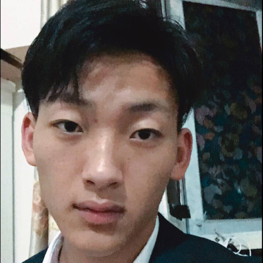 国宝的黑眼圈的照片