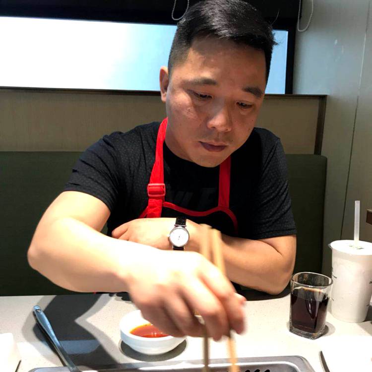 会飞的yu的照片