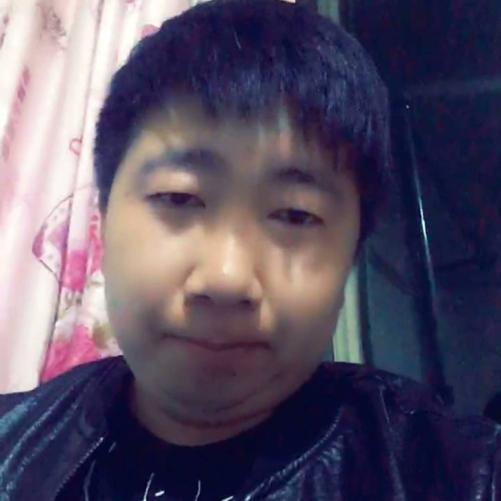 负责方书本的照片