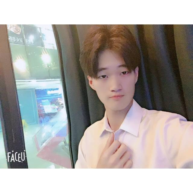 初见@?的照片