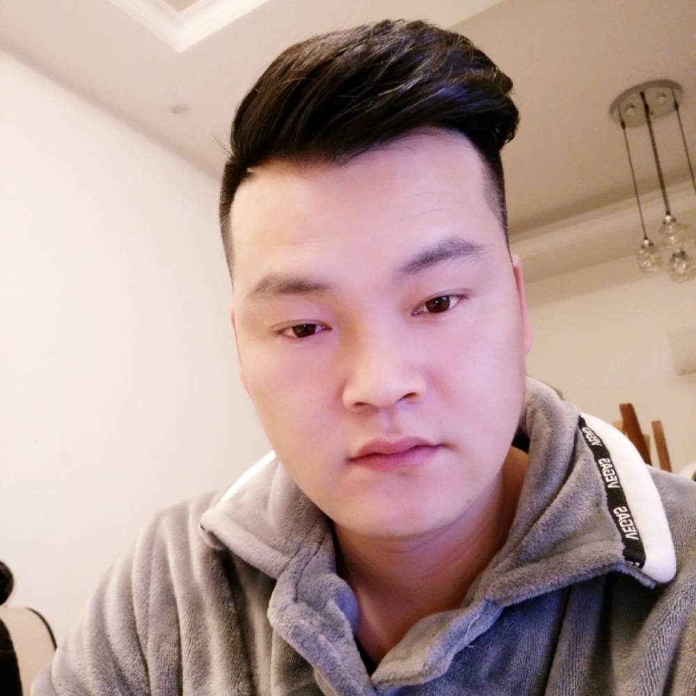 小蜜蜂说虚幻的照片