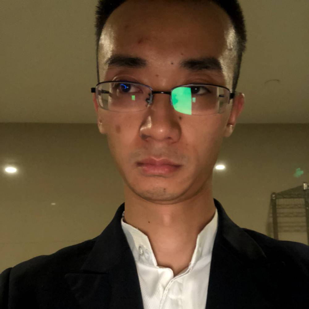 西装哥的照片