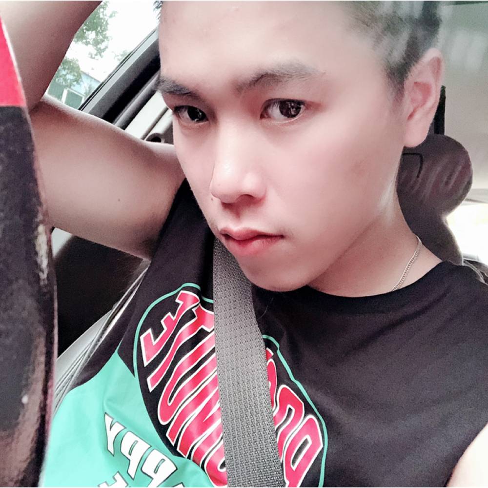 邓,等,的照片