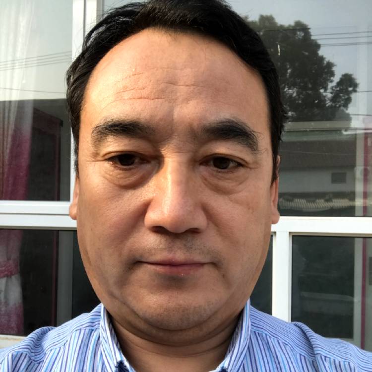 风趣回眸乌冬面的照片