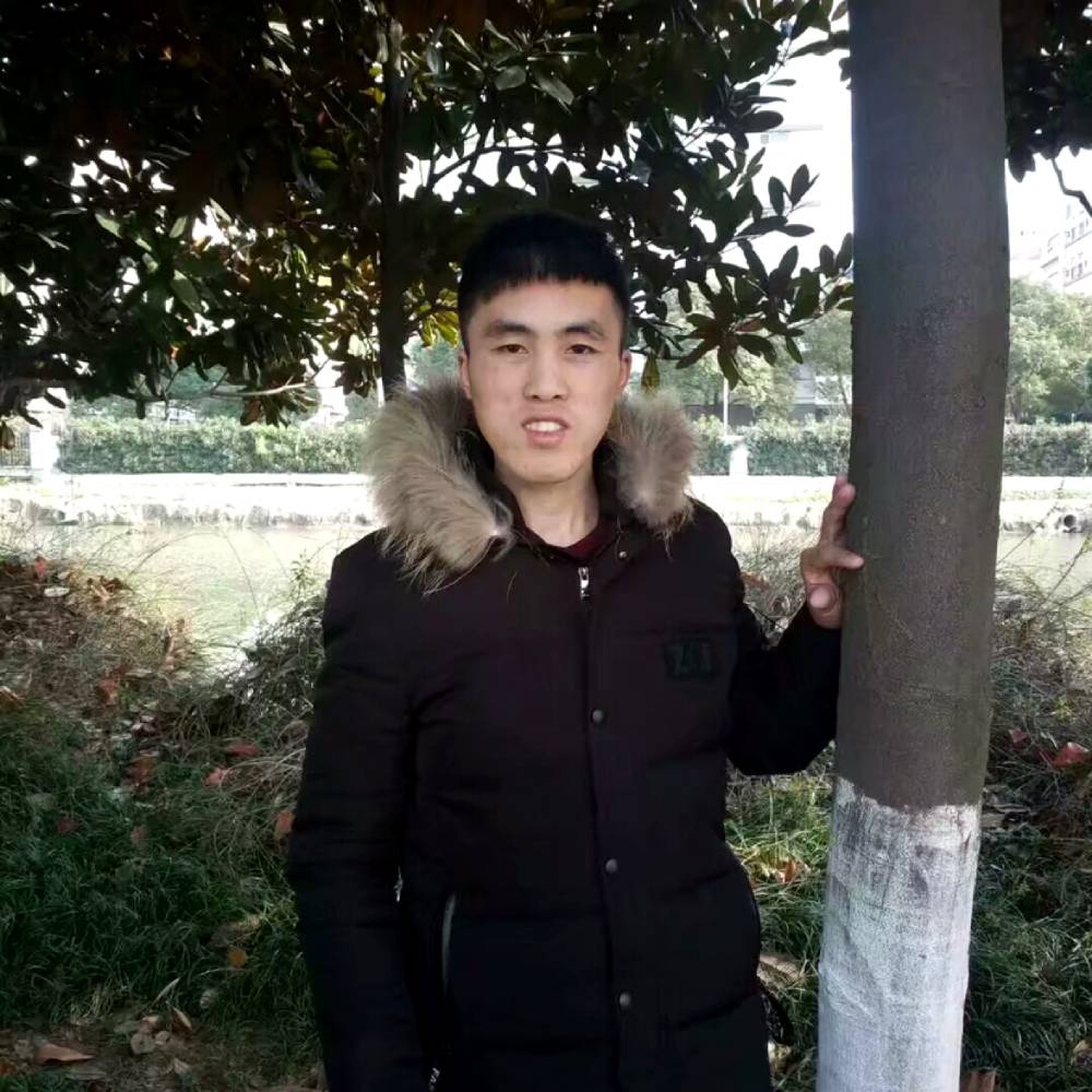 温柔向秋颜的照片